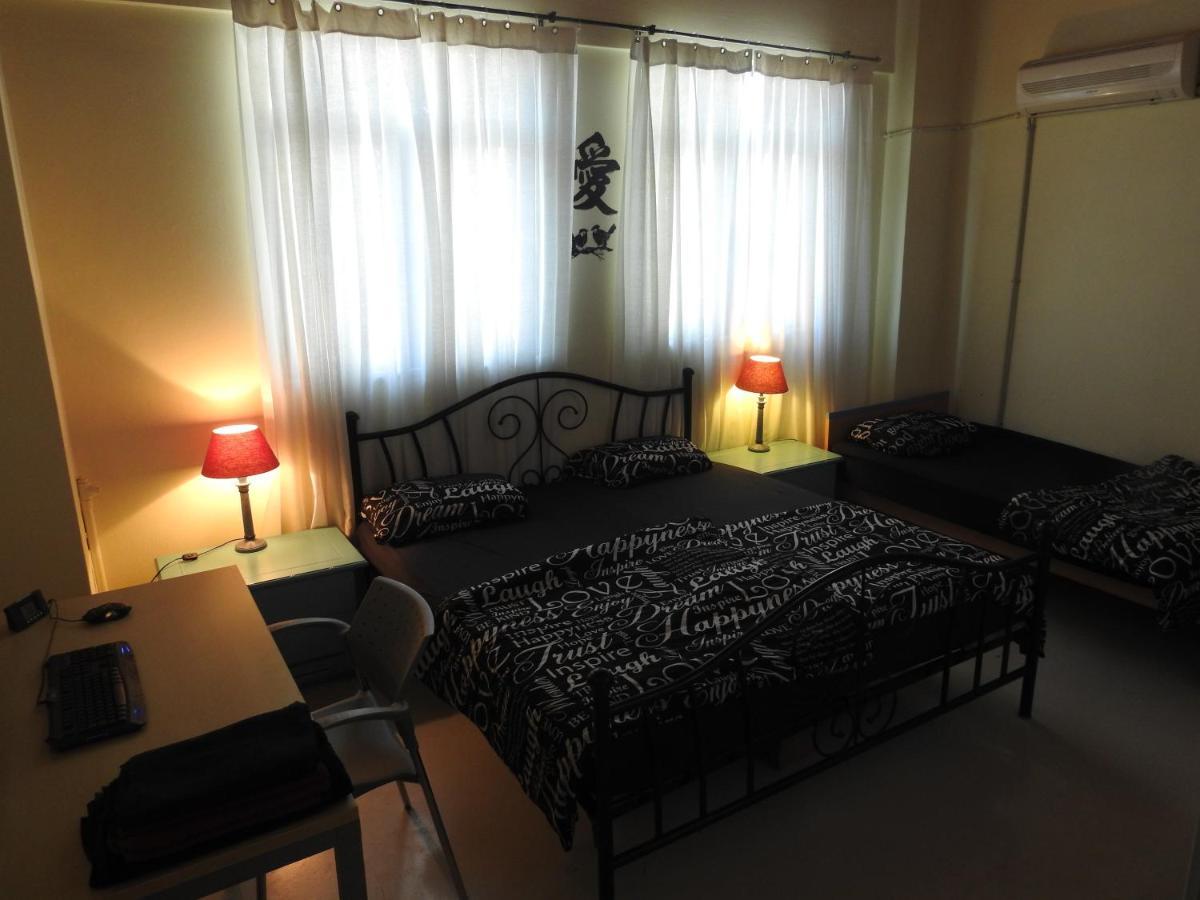 Port Very Near Fast Wi-Fi Netflix Room1 피레아스 외부 사진